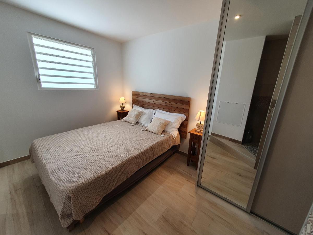 Pinel Superbe Appartement En Residence Vue Mer Cul de Sac Εξωτερικό φωτογραφία